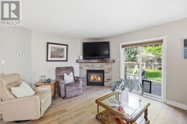 28 CLARK STREET Collingwood Ontario photo 8