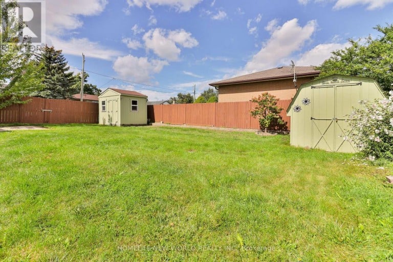 744 TENNYSON AVENUE, Oshawa (Donevan), Ontario, L1H3K6