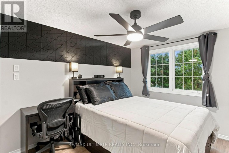 73 CLUETT DRIVE, Ajax (South East), Ontario, L1S7G3