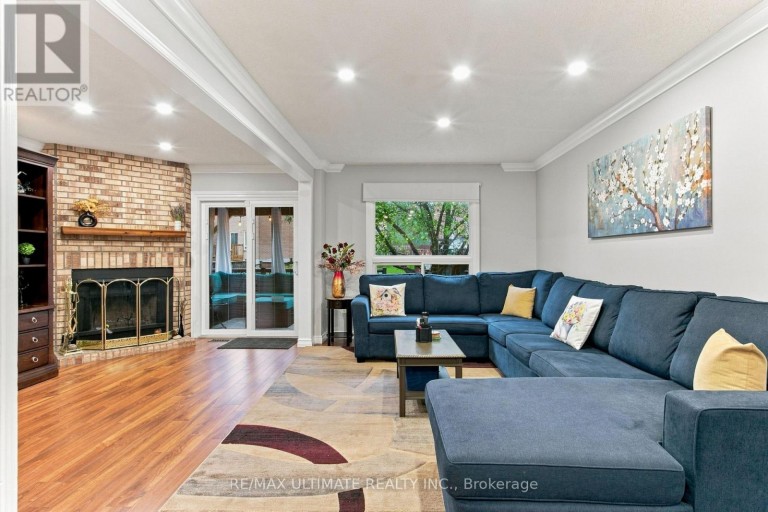 73 CLUETT DRIVE, Ajax (South East), Ontario, L1S7G3