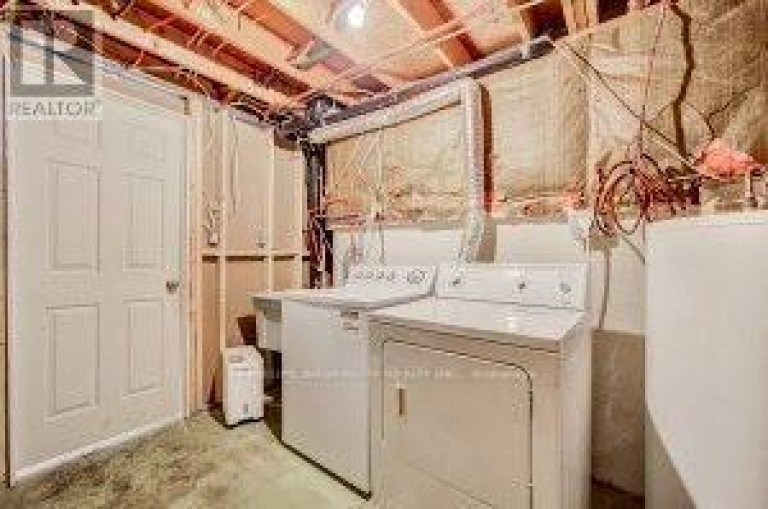 61 - 341 MILITARY TRAIL, Toronto (Morningside), Ontario, M1E4E4