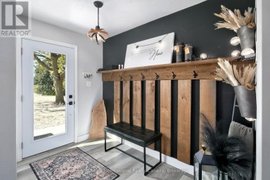 137840 GREY 12 ROAD Meaford Ontario photo 3