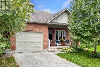 8 RUSSETT DRIVE Meaford Ontario photo 1