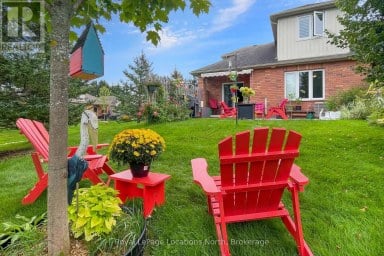 8 RUSSETT DRIVE Meaford Ontario photo 23