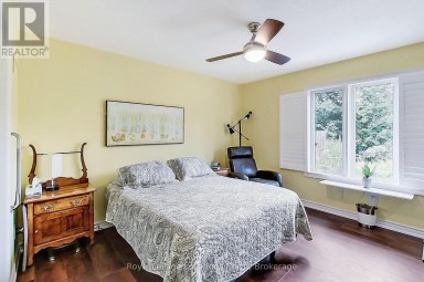 8 RUSSETT DRIVE Meaford Ontario photo 9