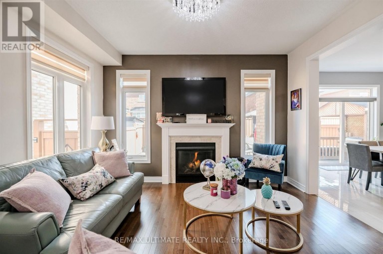 47 LEWIS AVENUE, Bradford West Gwillimbury (Bradford), Ontario, L3Z0X2