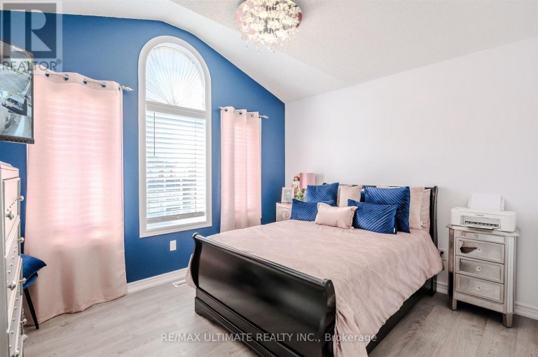 47 LEWIS AVENUE, Bradford West Gwillimbury (Bradford), Ontario, L3Z0X2