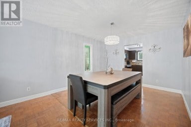12 LADIN DRIVE Brampton (Westgate) Ontario photo 10