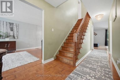 12 LADIN DRIVE Brampton (Westgate) Ontario photo 21