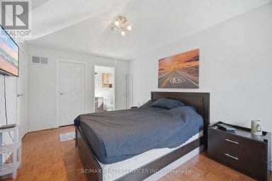 12 LADIN DRIVE Brampton (Westgate) Ontario photo 24