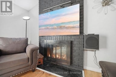 12 LADIN DRIVE Brampton (Westgate) Ontario photo 50