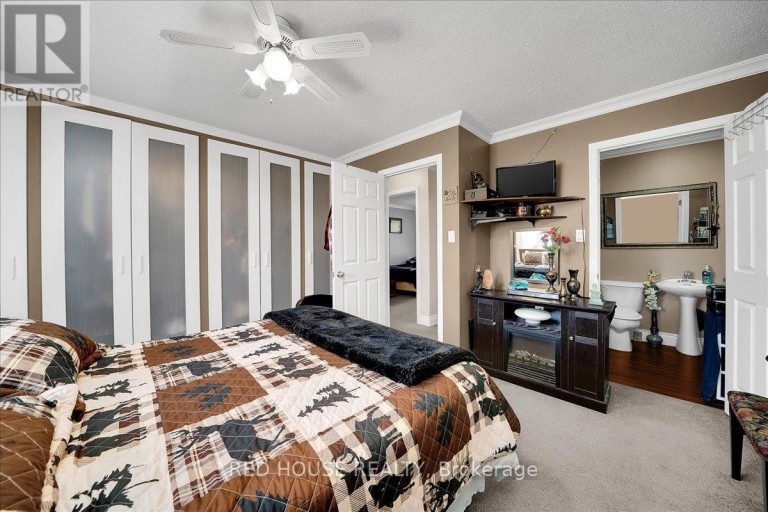 32 MCLEISH DRIVE, Kawartha Lakes (Dalton), Ontario, L0K1W0