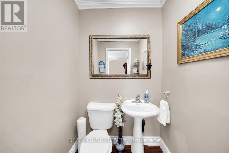 32 MCLEISH DRIVE, Kawartha Lakes (Dalton), Ontario, L0K1W0