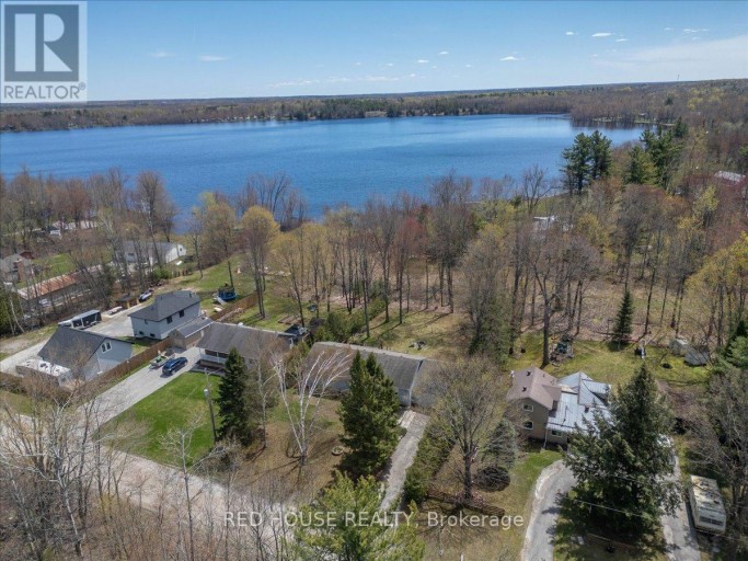 32 MCLEISH DRIVE, Kawartha Lakes (Dalton), Ontario, L0K1W0