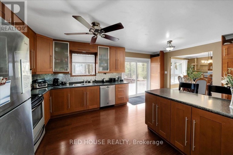 32 MCLEISH DRIVE, Kawartha Lakes (Dalton), Ontario, L0K1W0