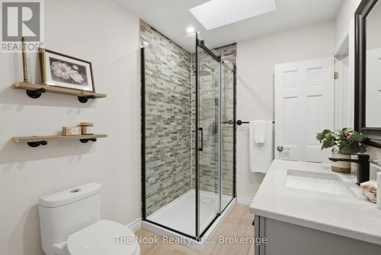 5068 MAIN STREET, Clarington (Orono), Ontario, L0B1M0