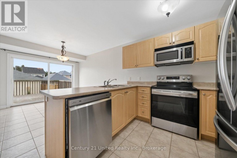 253 BOWEN DRIVE, Peterborough (Northcrest Ward 5), Ontario, K9H0B8