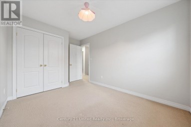 253 BOWEN DRIVE Peterborough (Northcrest Ward 5) Ontario photo 32