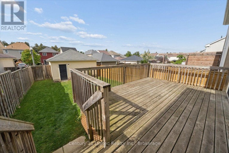 253 BOWEN DRIVE, Peterborough (Northcrest Ward 5), Ontario, K9H0B8