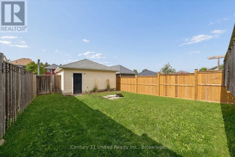 253 BOWEN DRIVE, Peterborough (Northcrest Ward 5), Ontario, K9H0B8