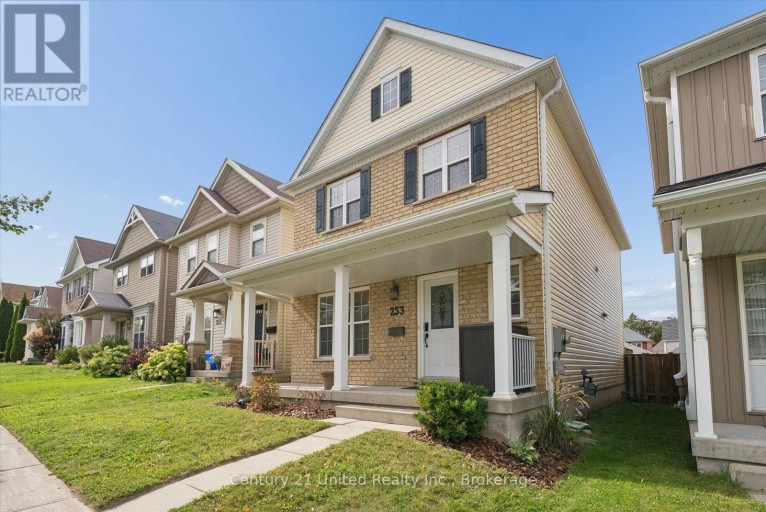 253 BOWEN DRIVE, Peterborough (Northcrest Ward 5), Ontario, K9H0B8