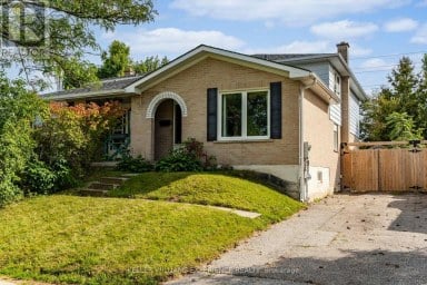 21 B COLLEGE CRESCENT Barrie (Grove East) Ontario photo 1
