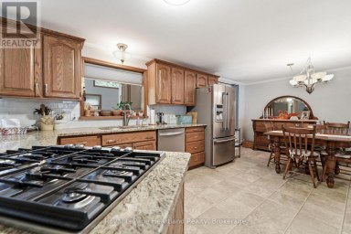138 VICTORIA TERRACE Central Huron (Clinton) Ontario photo 12