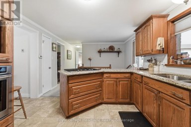 138 VICTORIA TERRACE Central Huron (Clinton) Ontario photo 13