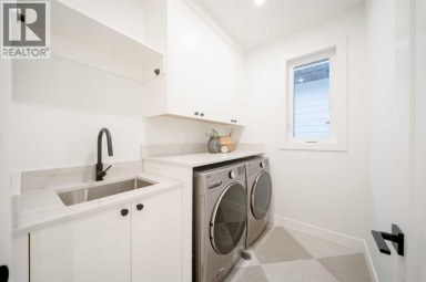 411 28 Avenue NW Calgary Alberta photo 41