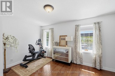 1747 HITCHCOCK DRIVE, Frontenac (Frontenac South) Ontario