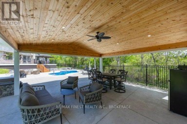 1747 HITCHCOCK DRIVE, Frontenac (Frontenac South) Ontario