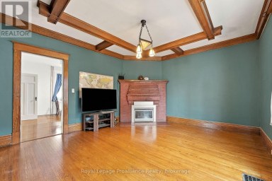 31 GROVE STREET Belleville (Belleville Ward) Ontario photo 12