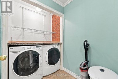 31 GROVE STREET Belleville (Belleville Ward) Ontario photo 25