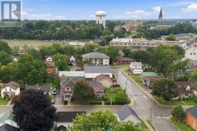 31 GROVE STREET Belleville (Belleville Ward) Ontario photo 48