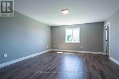 19 PRIMROSE CRESCENT Belleville (Thurlow Ward) Ontario photo 11