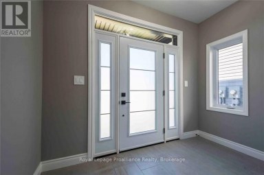19 PRIMROSE CRESCENT Belleville (Thurlow Ward) Ontario photo 2