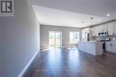 19 PRIMROSE CRESCENT Belleville (Thurlow Ward) Ontario photo 4