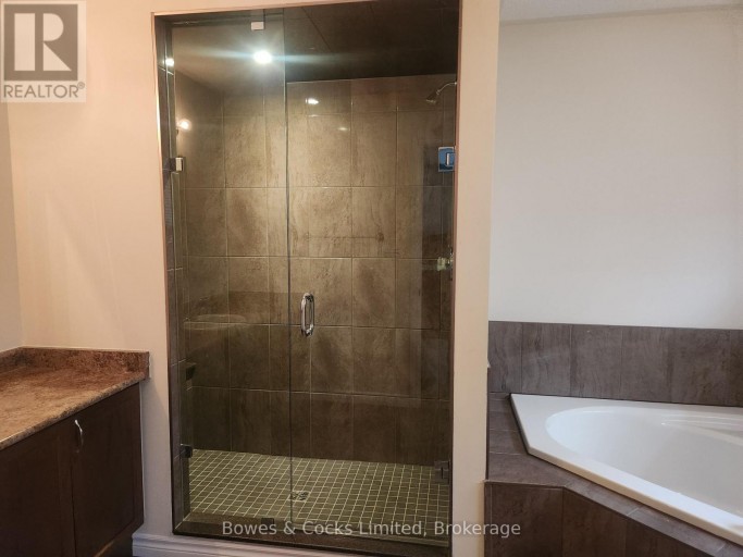 716 SAWMILL ROAD, Peterborough (Northcrest Ward 5), Ontario, K9L0G3