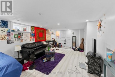 500-502 COLBORNE STREET London East (East F) Ontario photo 12