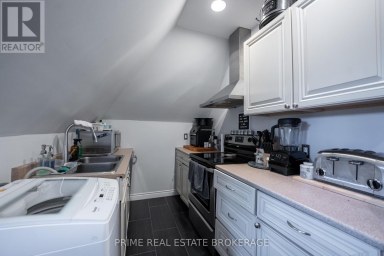 500-502 COLBORNE STREET London East (East F) Ontario photo 7