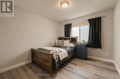 20 HIGHLANDS CRESCENT Collingwood Ontario photo 30