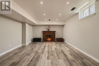 20 HIGHLANDS CRESCENT Collingwood Ontario photo 38