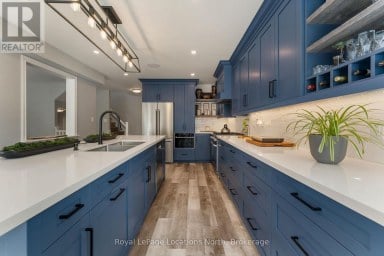 20 HIGHLANDS CRESCENT Collingwood Ontario photo 6