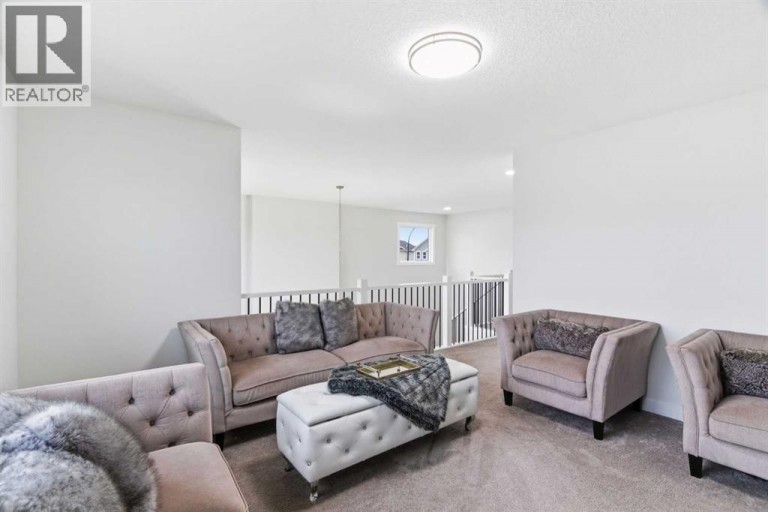 90 Saddlebred Place, Cochrane, Alberta, T4C3E6