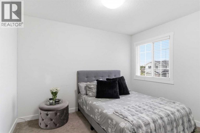 90 Saddlebred Place, Cochrane, Alberta, T4C3E6