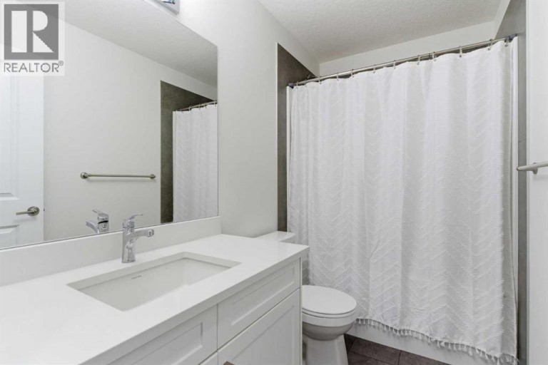 90 Saddlebred Place, Cochrane, Alberta, T4C3E6