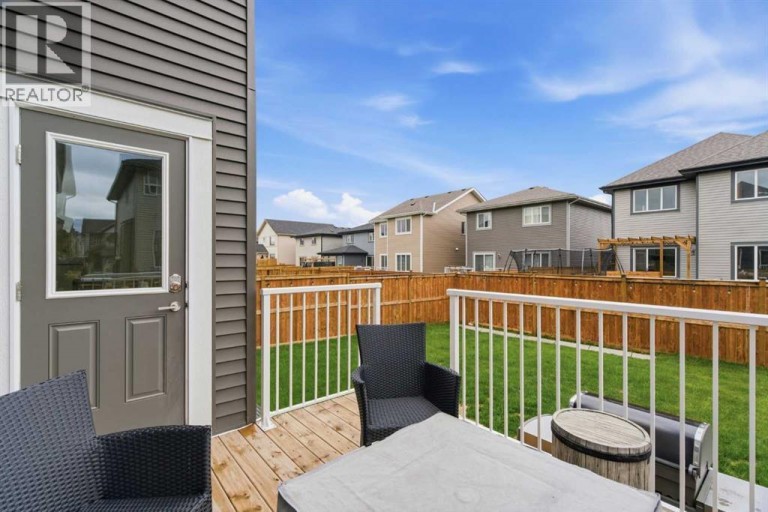 90 Saddlebred Place, Cochrane, Alberta, T4C3E6