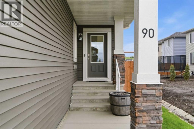 90 Saddlebred Place, Cochrane, Alberta, T4C3E6