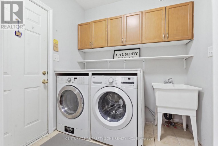 239 WILLIAMSON DRIVE W, Ajax (Northwest Ajax), Ontario, L1T5A2