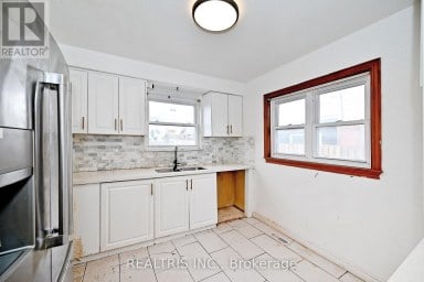 116 SUTHERLAND AVENUE Brampton (Madoc) Ontario photo 10
